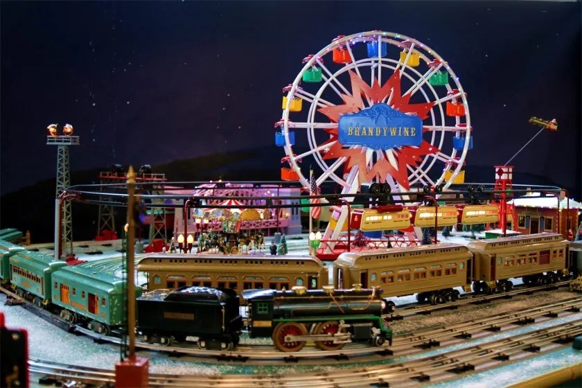 Get in the Holiday Spirit With These Fun (but Safe) Things to Do in PA: Dec. 4-6