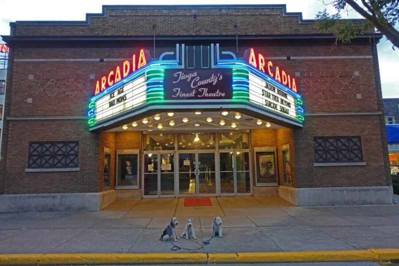 5 Small Town Romantic Pennsylvania Getaways for Valentine's Day