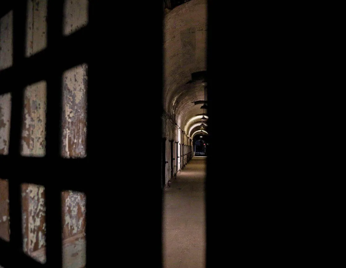 Discover the Dark Tales Behind 6 Haunted Pennsylvania Landmarks