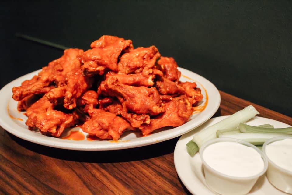 A plate of hot wings at Kelly's Pub in Scranton