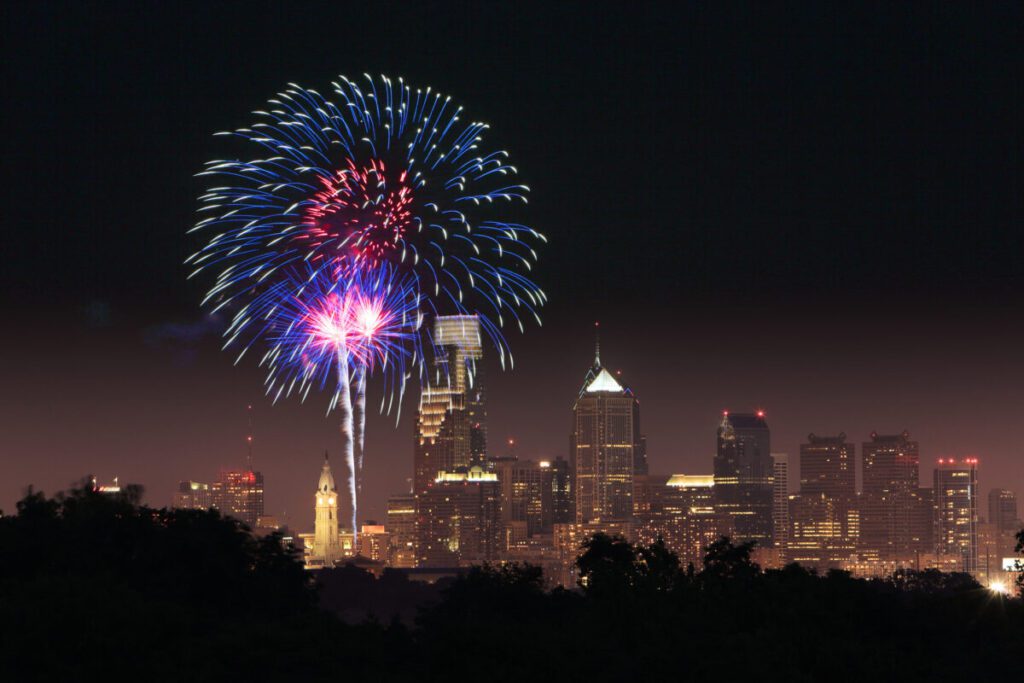 2012 July 4th firework display in Philadelphia shot from Fairmount Park.