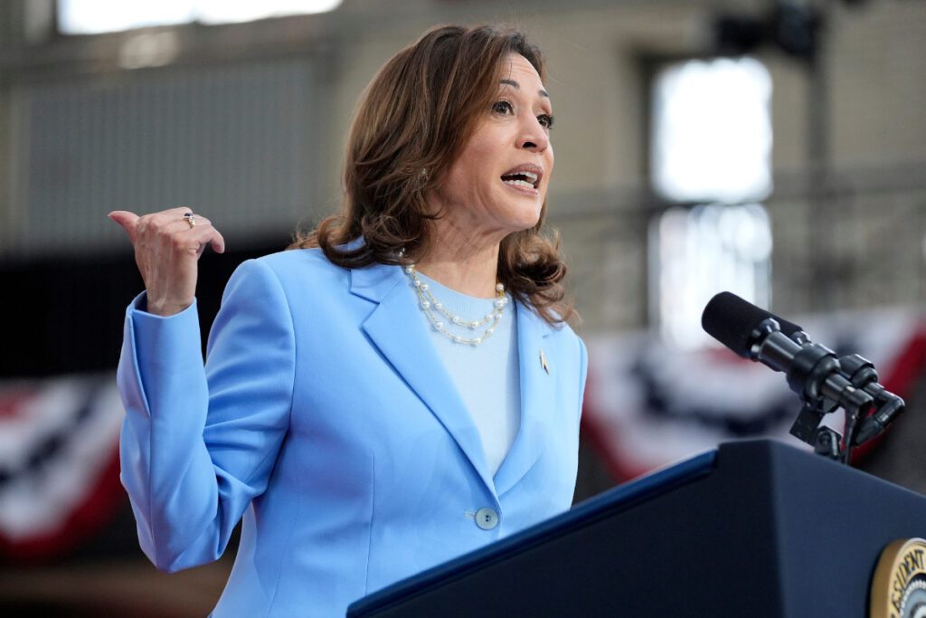 Kamala Harris, swing states