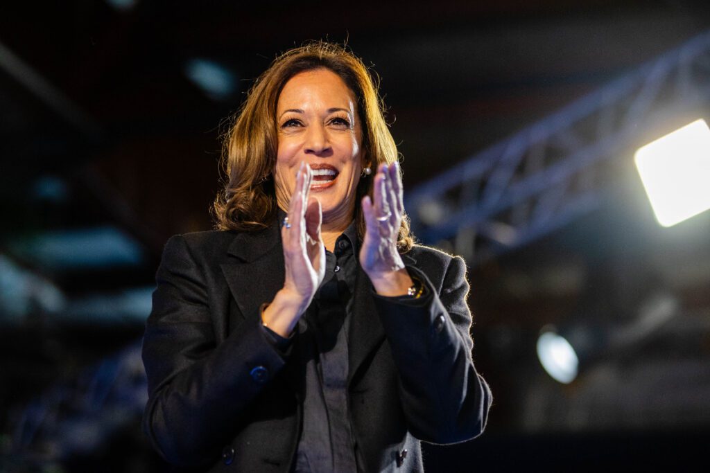 Kamala Harris, Polish