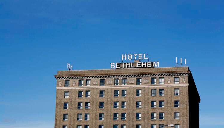 6 haunted hotels in PA where you can spend the night