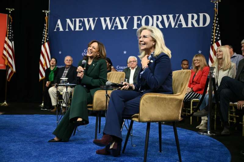 Kamala Harris, Liz Cheney