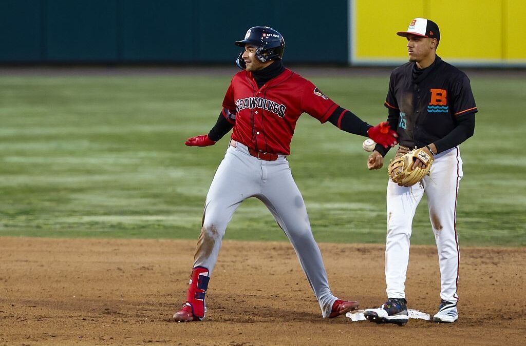 HBO late night host John Oliver chooses Erie SeaWolves for rebranding promotion