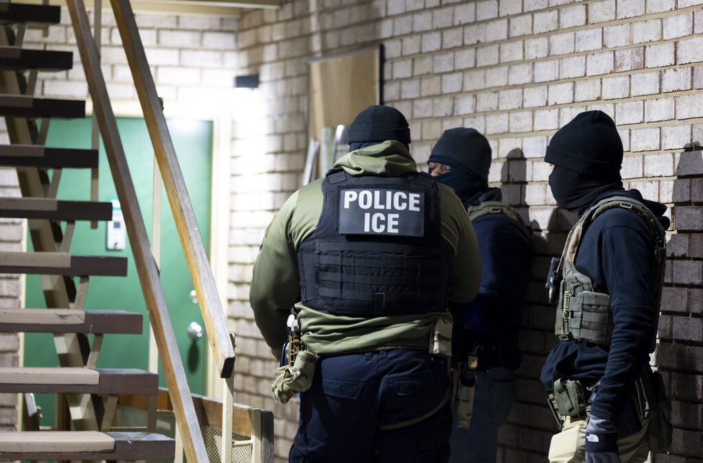 ICE officers detaining Lehigh County residents sparks fear