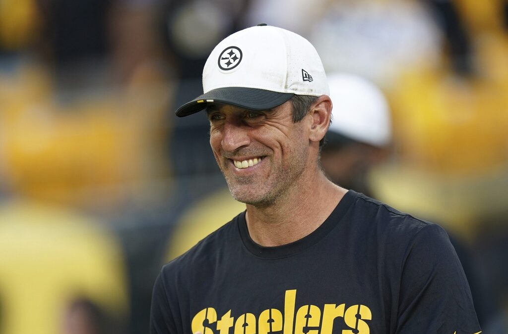 Aaron Rodgers brushes off revenge narrative ahead of Steelers’ season opener against Jets