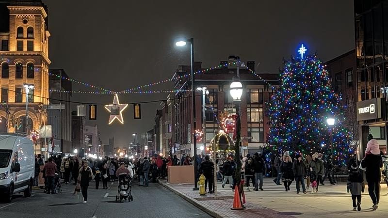 HOLIDAYS - The Keystone Newsroom