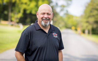 Labor unions back firefighter to oust Republican congressman