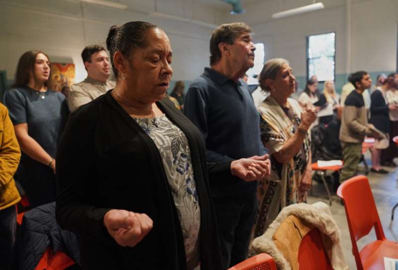 Pittsburgh ministry among small US groups chipping away at historic levels of social isolation