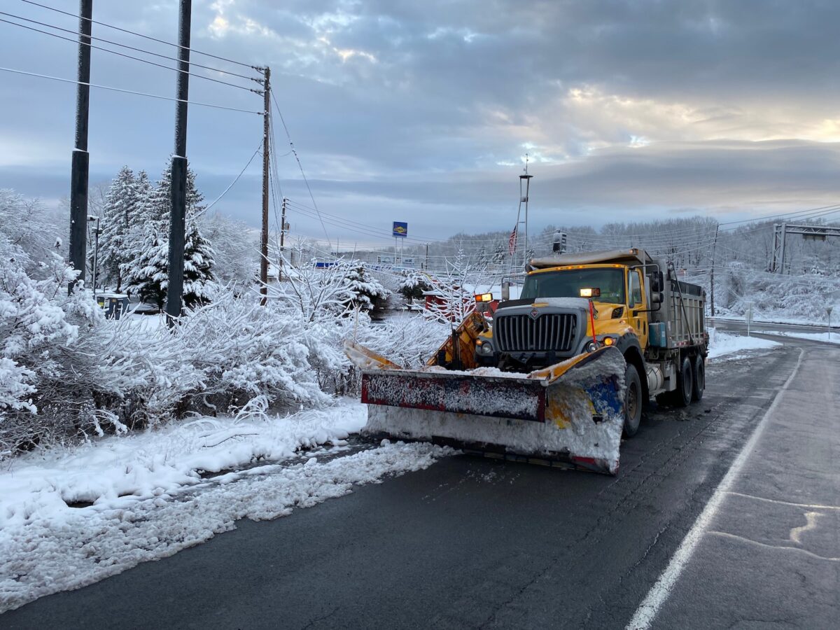 How much snow are we getting in Pennsylvania this weekend?