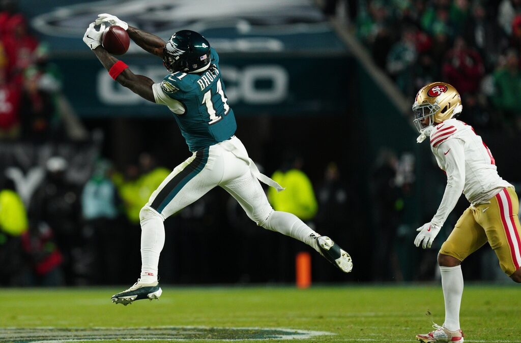 Eagles’ season-long issues apparent in playoff loss to 49ers, sideline spat between Sirianni, Brown
