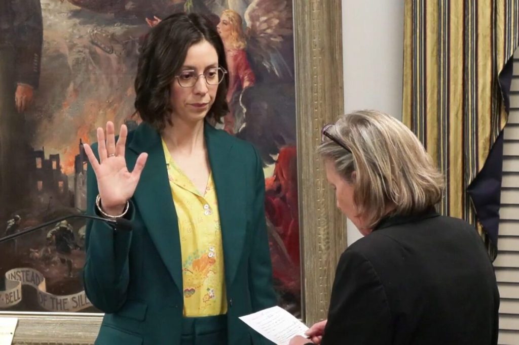 Gettysburg names small business owner Alison Lintal as new mayor