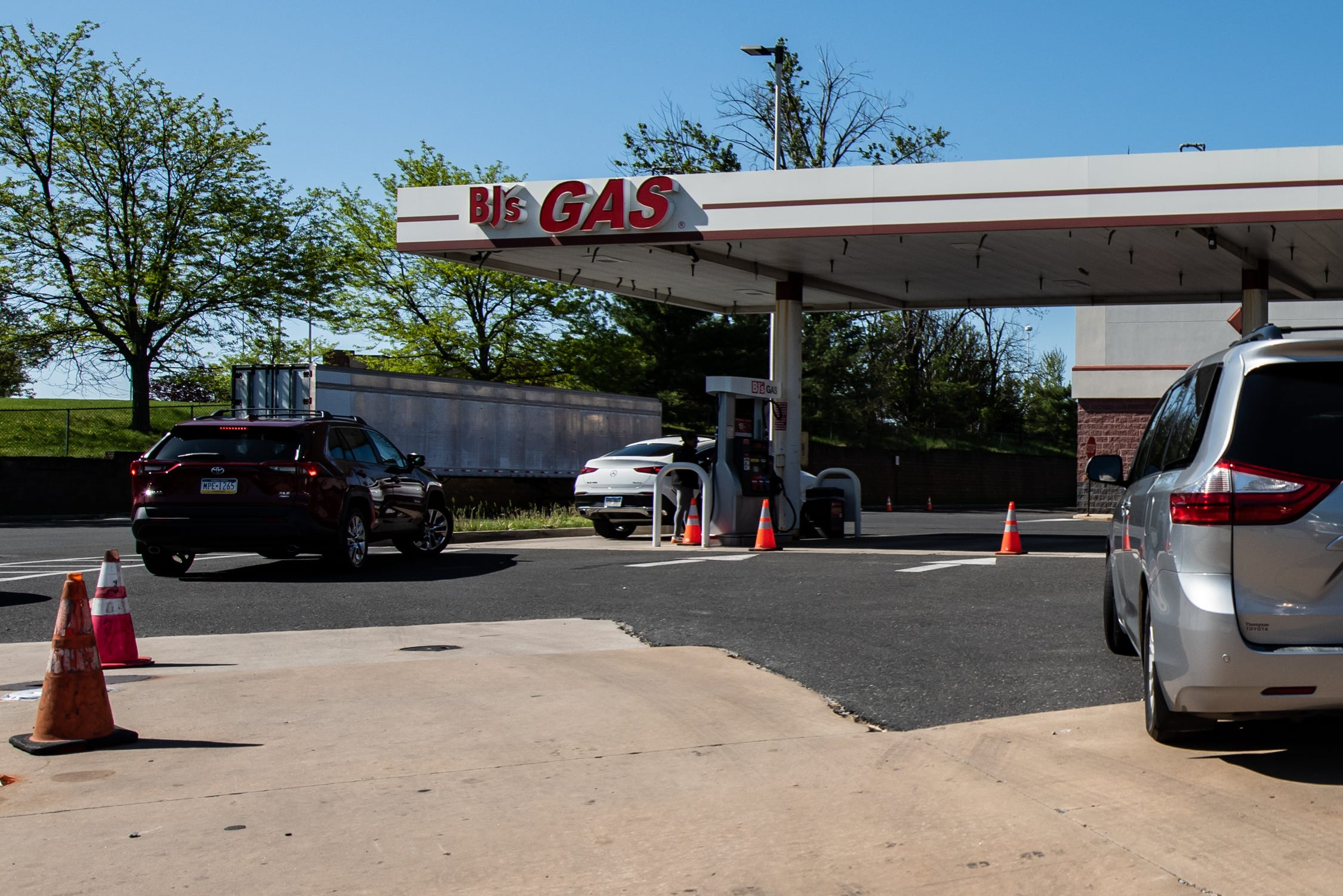 Gas prices are climbing again in Pennsylvania