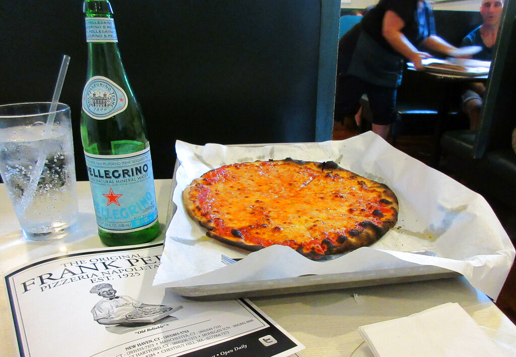 5 weekend getaways for Pennsylvania pizza lovers